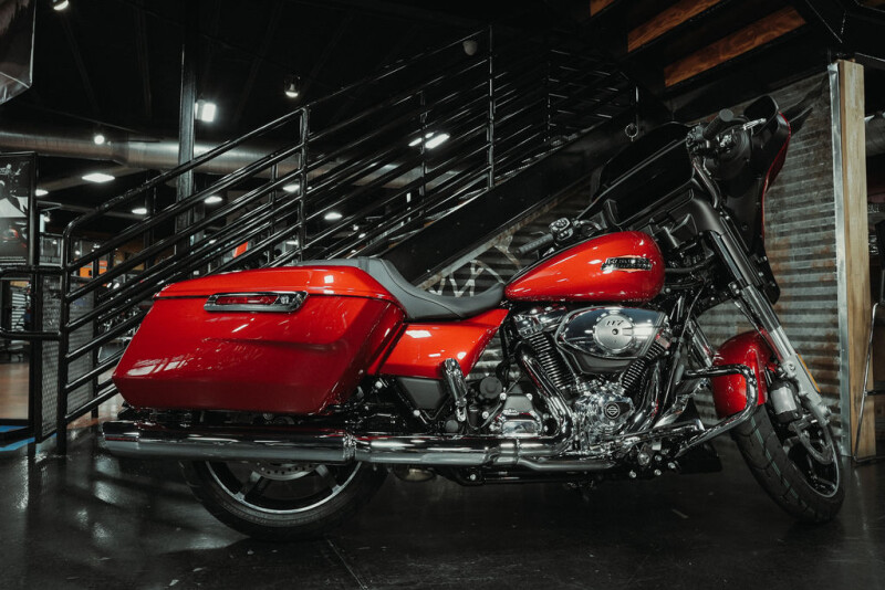 FLHX 2025 Street Glide™