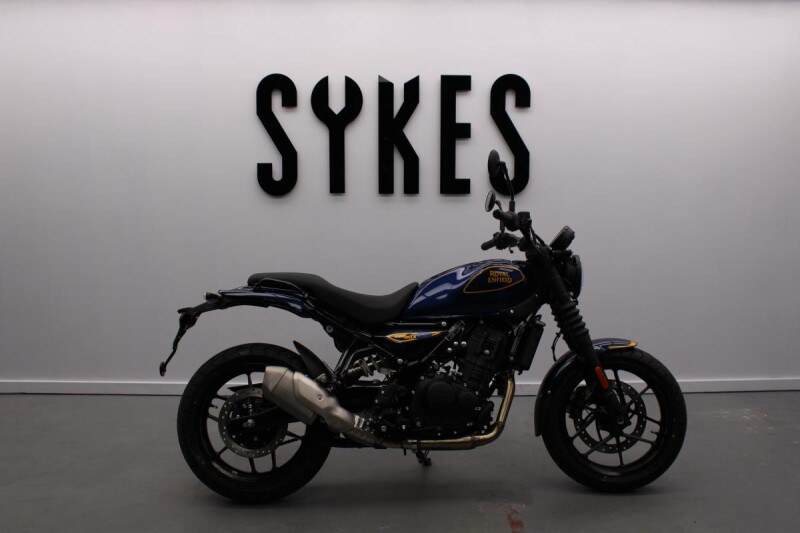 Brand New Collour - Royal Enfield Guerrilla 450 in Twilight Blue
