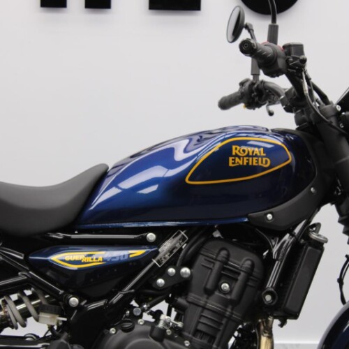 Brand New Collour - Royal Enfield Guerrilla 450 in Twilight Blue thumb 3