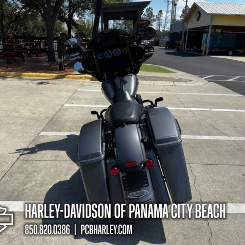 2021 Harley-Davidson® Street Glide® Special thumb 2