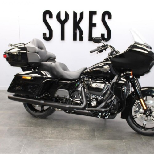 NEW 2024 Harley-Davidson FLTRK Touring Road Glide Limited in Vivid Black  thumb 2