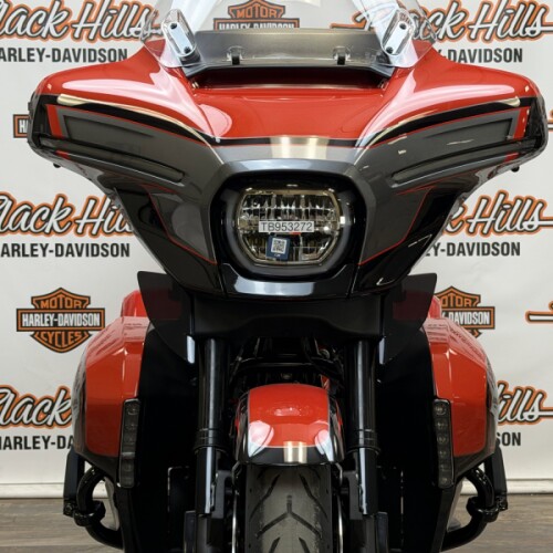 2026 Harley-Davidson® FLHXLSE CVO Street Glide Limited thumb 0
