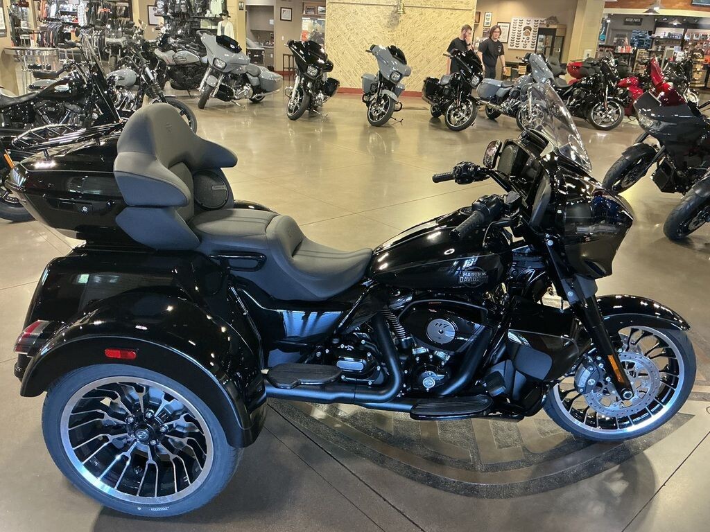 FLHLT 2026 Street Glide 3 Limited