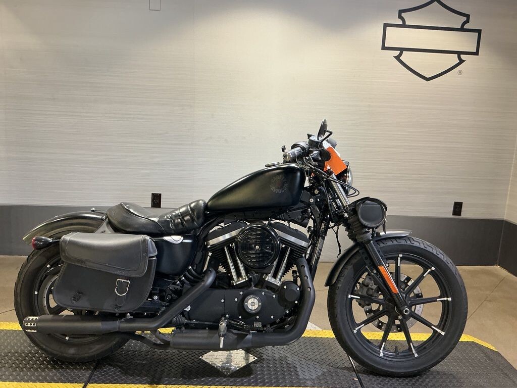 XL 883N 2020 Iron 883™