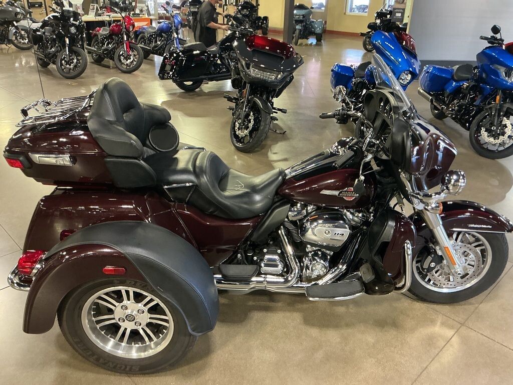 FLHTCUTG 2022 Tri Glide® Ultra