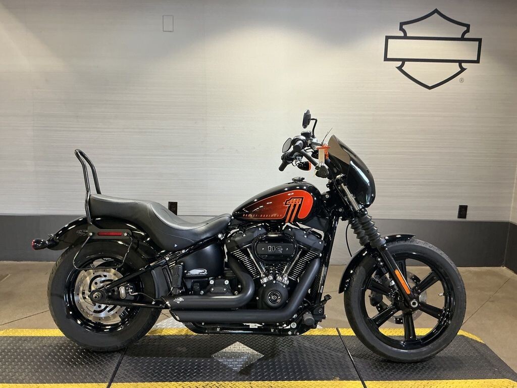 FXBBS 2022 Street Bob® 114