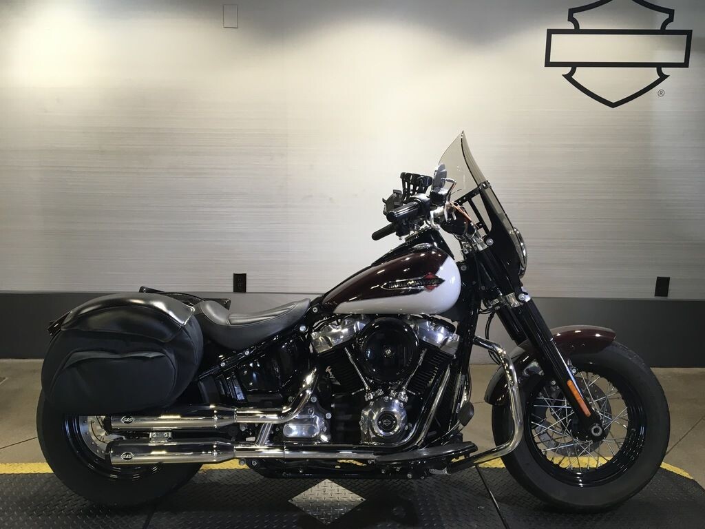 FLSL 2021 Softail Slim®