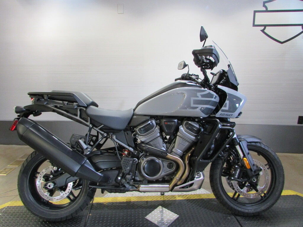 RA1250S 2025 Pan America® 1250 Special