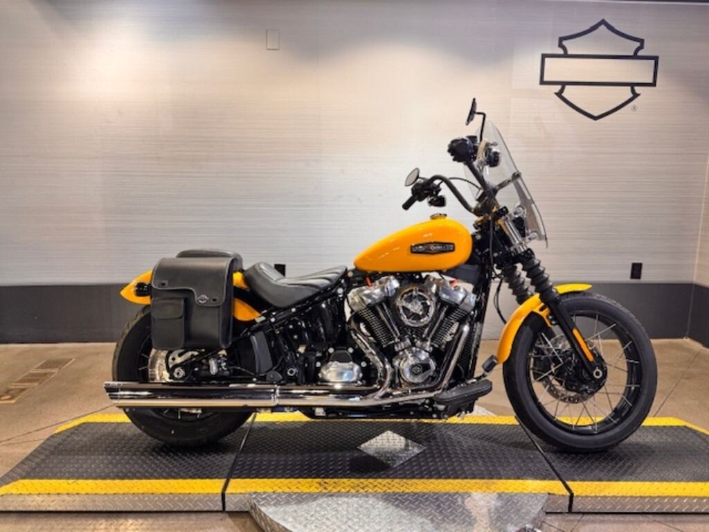 FXBB 2025 Street Bob™