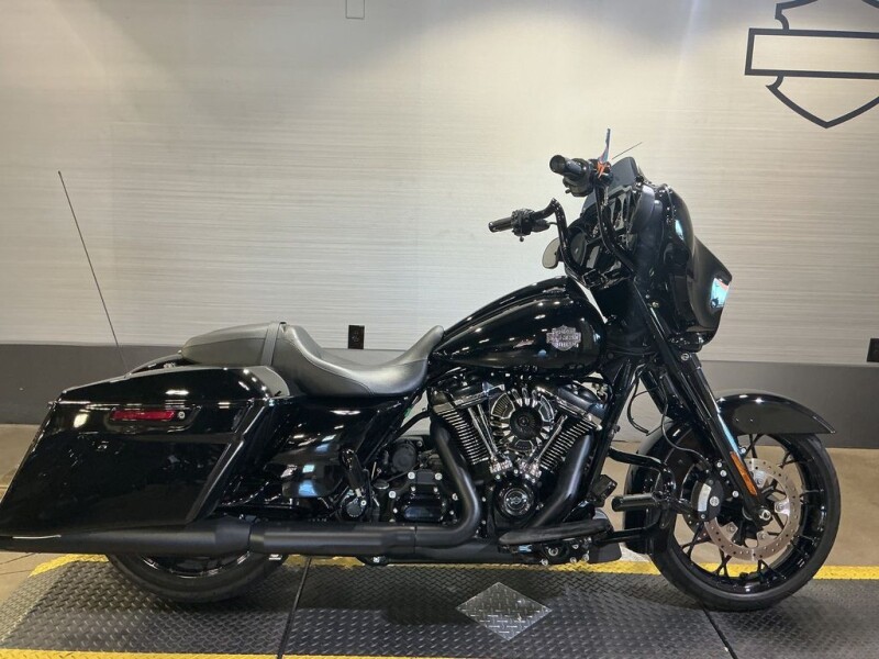FLHXS 2022 Street Glide® Special