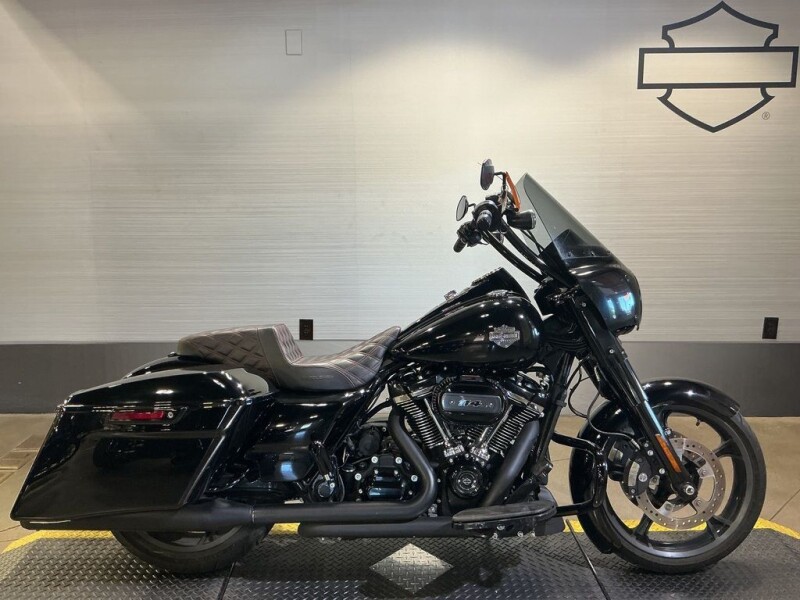 FLHRXS 2021 Road King® Special