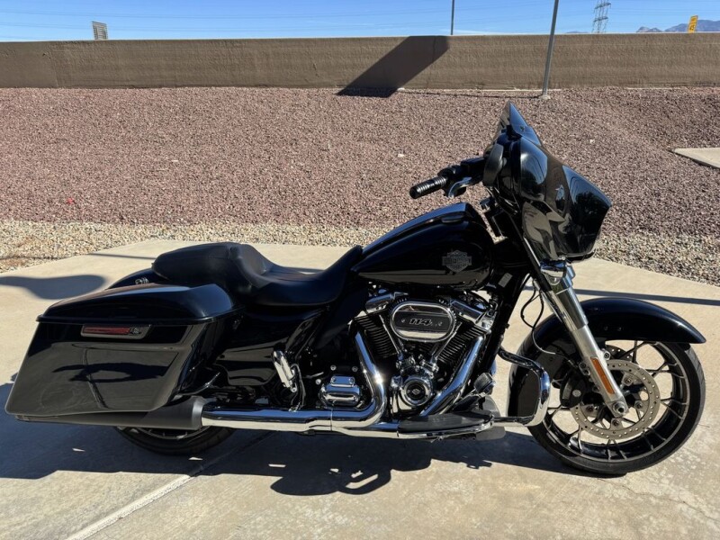 FLHXS 2021 Street Glide® Special