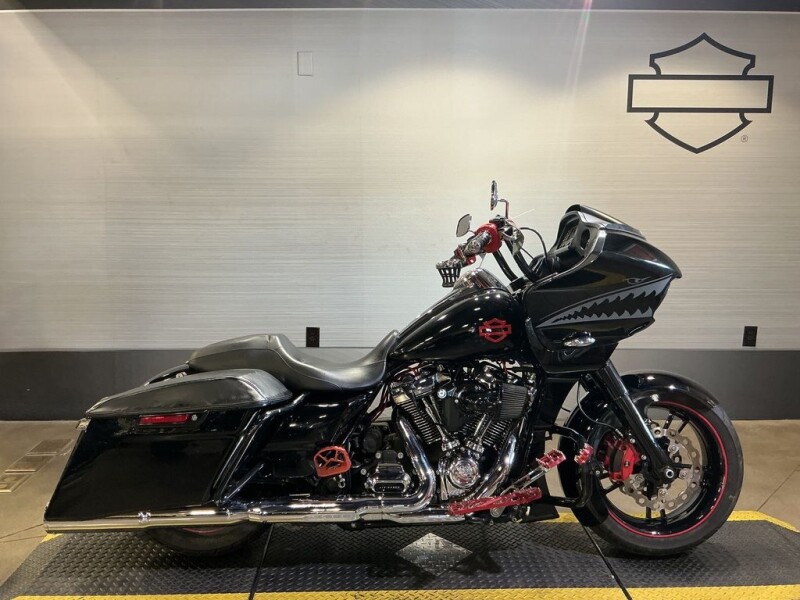 FLTRX 2018 Road Glide®