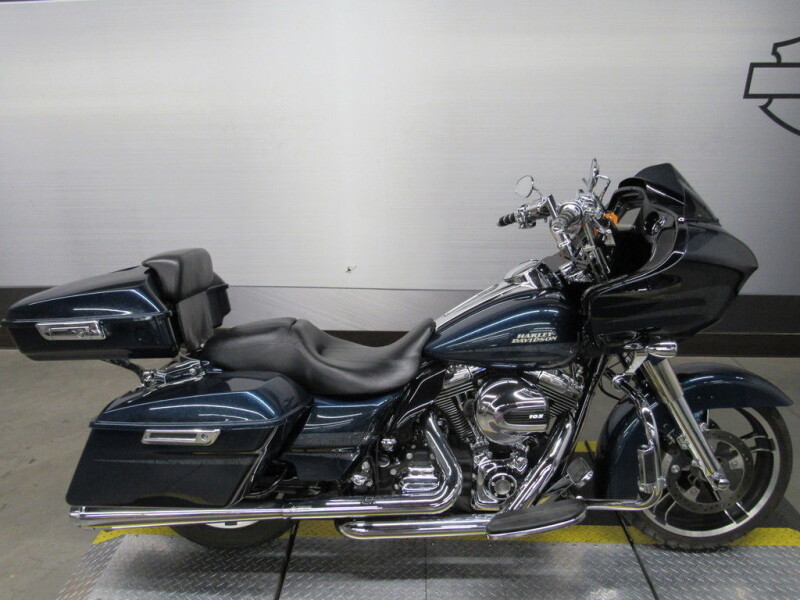 FLTRXS 2016 Road Glide® Special