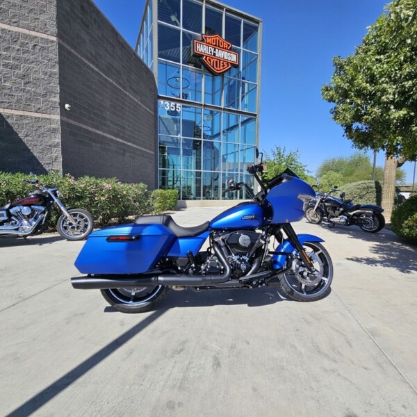 FLTRX 2026 Road Glide®