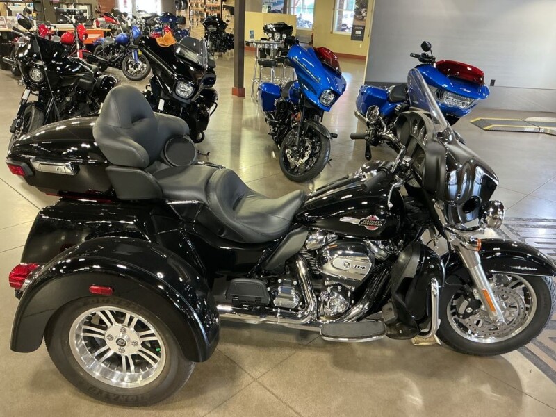 FLHTCUTG 2024 Tri Glide™ Ultra