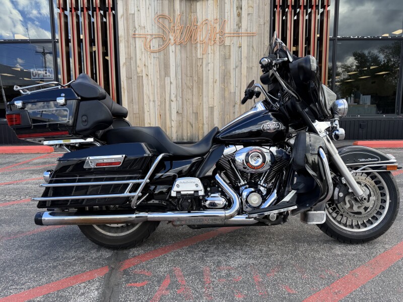 FLHTCU 2011 Electra Glide® Ultra Classic®