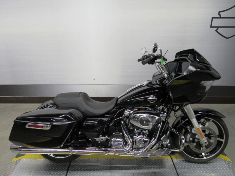 FLTRX 2024 Road Glide®