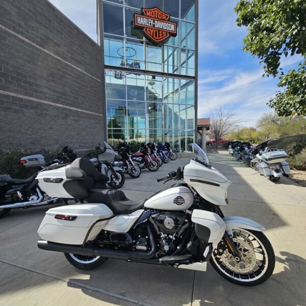 FLHXL 2026 Street Glide Limited