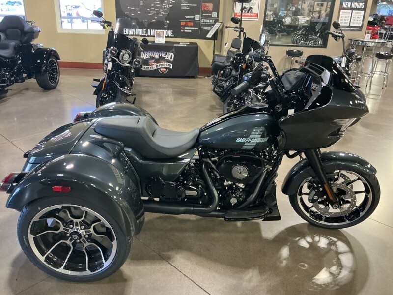 FLTRT 2026 Road Glide 3