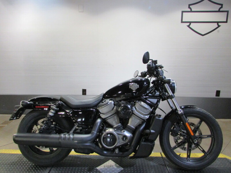 RH975 2023 Nightster™