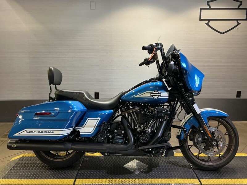 FLHXST 2023 Street Glide® ST