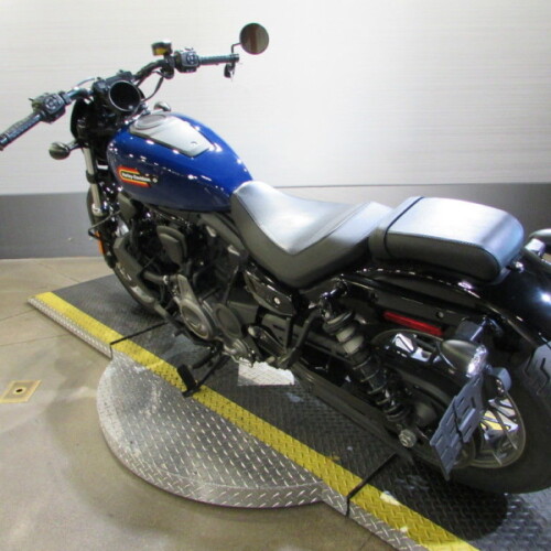 RH975S 2023 Nightster™ Special thumb 1