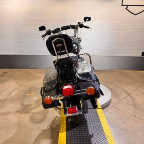 FLSTC 2016 Heritage Softail® Classic thumb 0