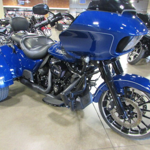 FLTRT 2023 Road Glide® 3 thumb 3