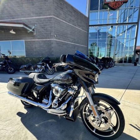 FLHX 2026 Street Glide® thumb 3