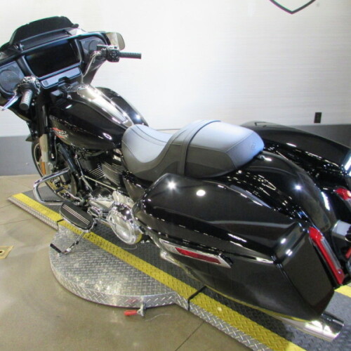 FLHX 2026 Street Glide® thumb 1