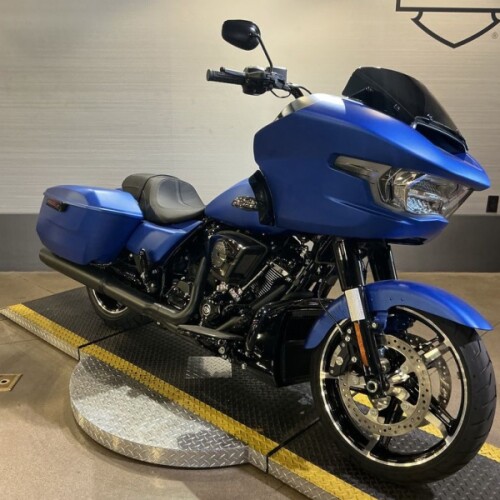 FLTRX 2026 Road Glide® thumb 3