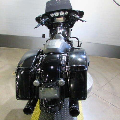 FLHXS 2017 Street Glide® Special thumb 2