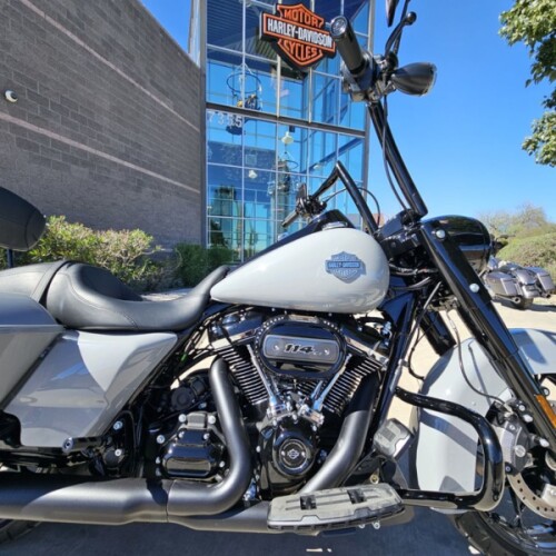 FLHRXS 2025 Road King™ Special thumb 0
