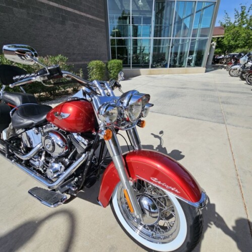 2013 Softail® Deluxe thumb 1