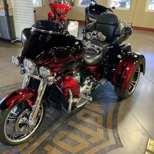 FLHTCUTGSE 2022 CVO™ Tri Glide® thumb 0