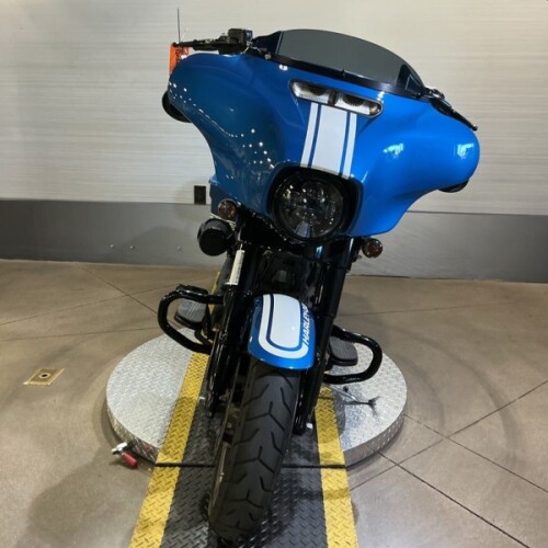 FLHXST 2023 Street Glide® ST thumb 2