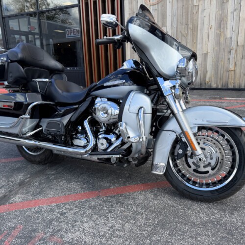 FLHTK 2012 Electra Glide® Ultra Limited thumb 3