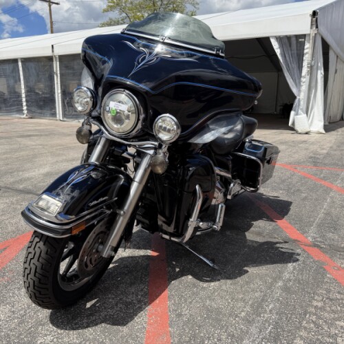 2006 Harley-Davidson® FLHTCUI Electra Glide® Ultra Classic® SHINE thumb 1