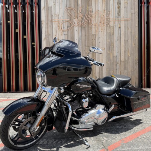 FLHX 2018 Street Glide® thumb 0