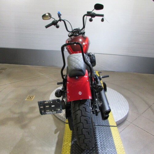 FXBB 2019 Street Bob® thumb 2