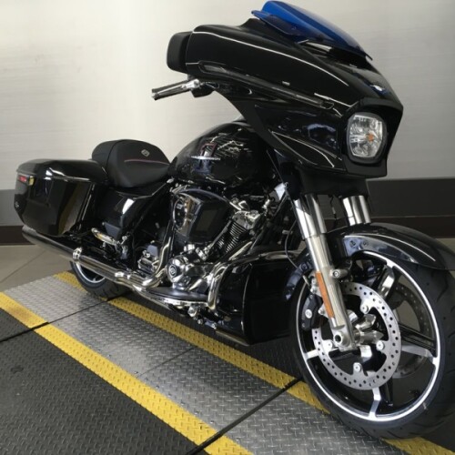 FLHX 2026 Street Glide® thumb 3