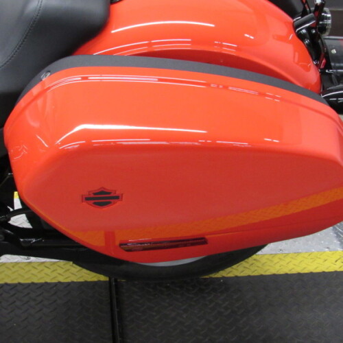 FXLRST 2026 Low Rider® ST thumb 3