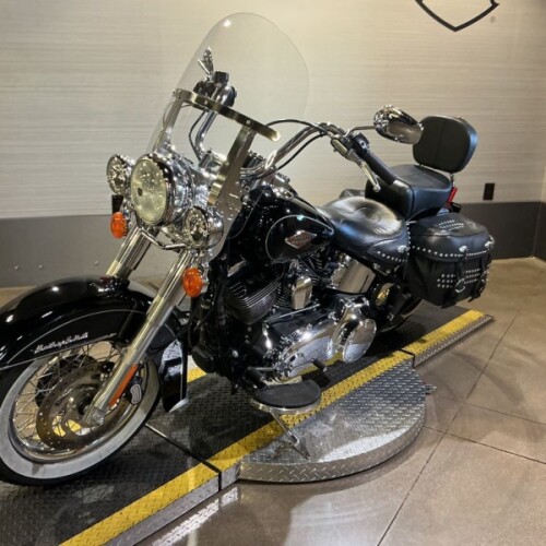 FLSTC 2015 Heritage Softail® Classic thumb 0