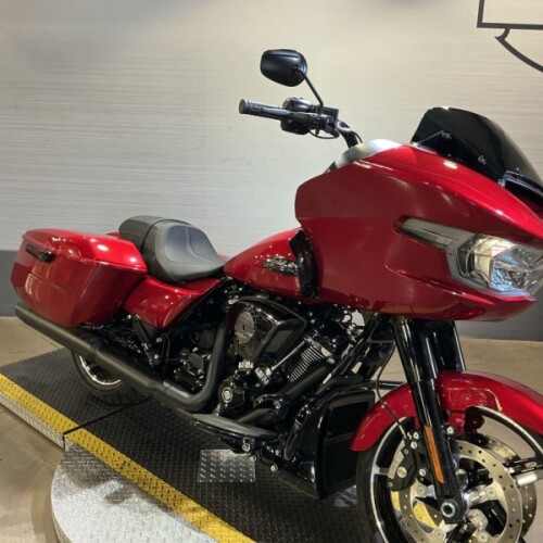 FLTRX 2025 Road Glide™ thumb 3