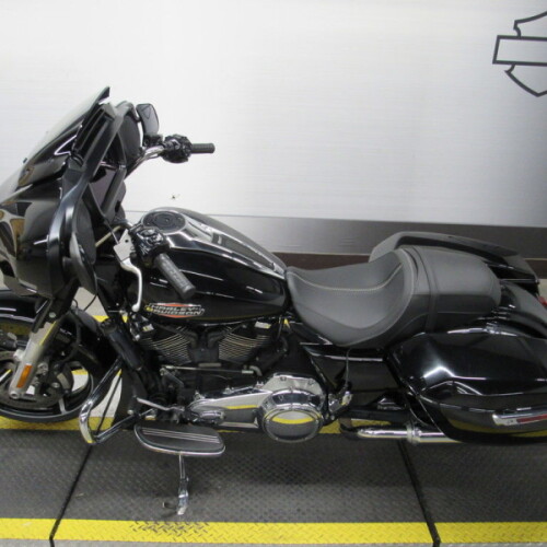 FLHX 2024 Street Glide® thumb 0