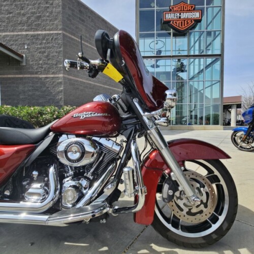 FLHX 2010 Street Glide® thumb 1