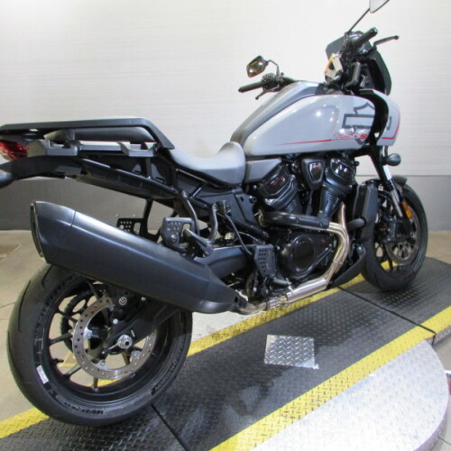 RA1250ST 2025 Pan America® 1250 ST thumb 3