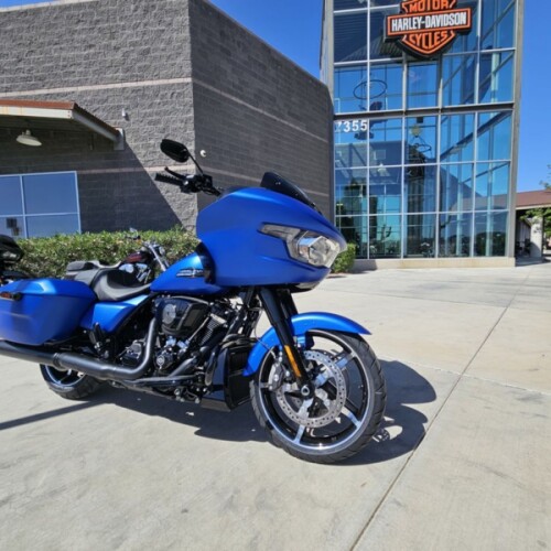 FLTRX 2026 Road Glide® thumb 3