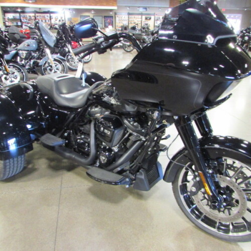 FLTRT 2024 Road Glide 3 thumb 3